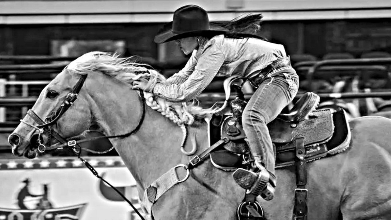 Hailey Kinsel's 16.63-Second Barrel Racing Record -- Fastest WPRA Standard Pattern Run